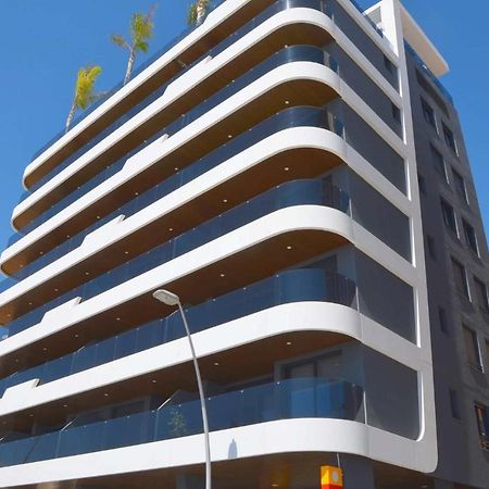 Apartamento De Lujo En Primera Linea De Playa Μπένιντορμ Εξωτερικό φωτογραφία